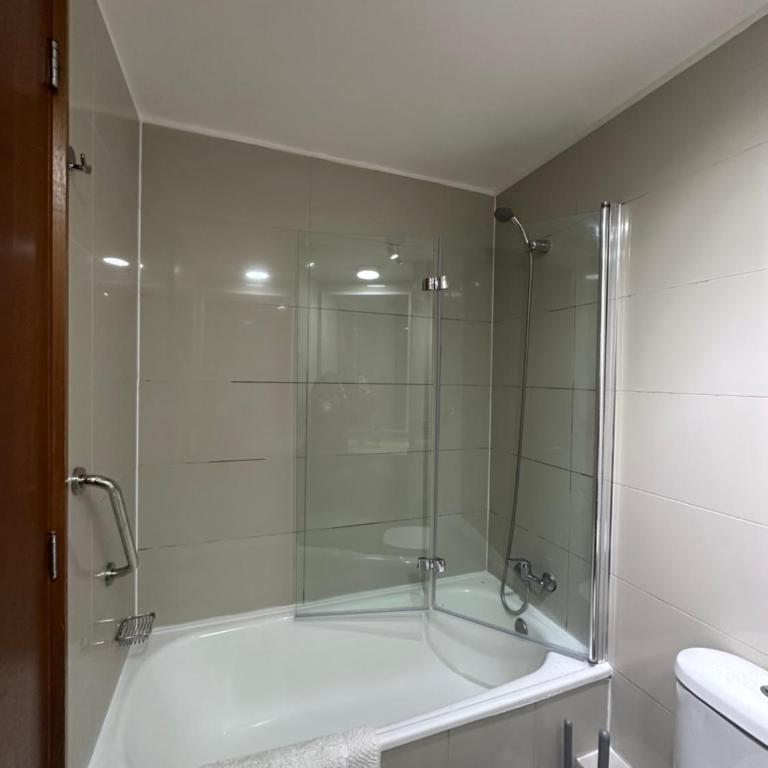 Lindo departamento en Viña del Mar, piso 8 - Two-Bedroom Apartment - 11