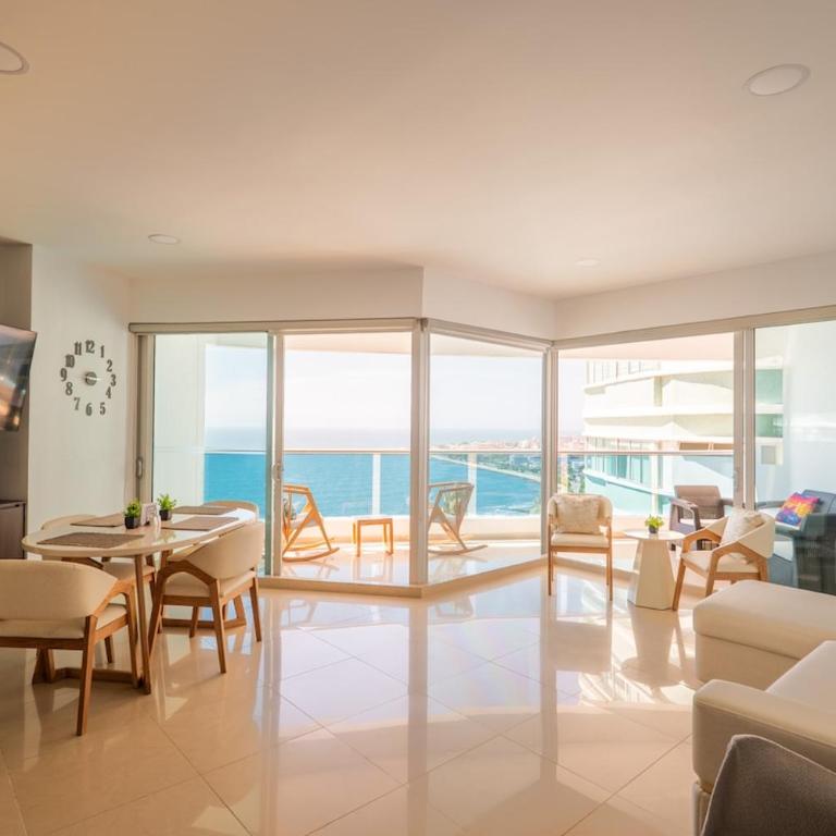 Remodeled and luxurious oceanfront apartment - Apartamento con vistas al mar - 65
