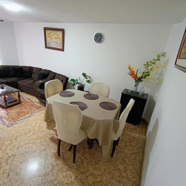 Comfort Rooms whit Private Bath and Near Airport - Habitación Doble - 12