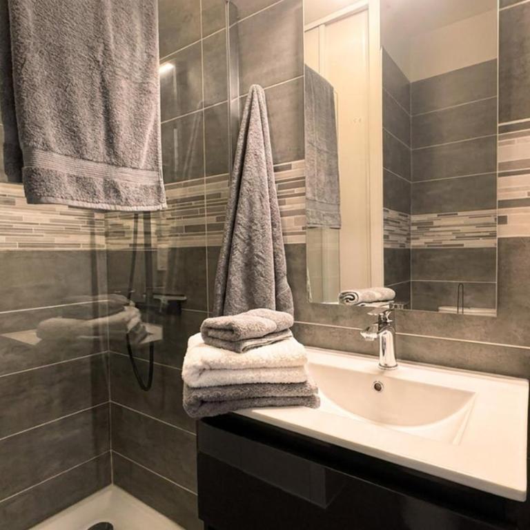 Louis 26 - Le manoir - Appartement 1 Chambre avec Vue sur le Parc - 3