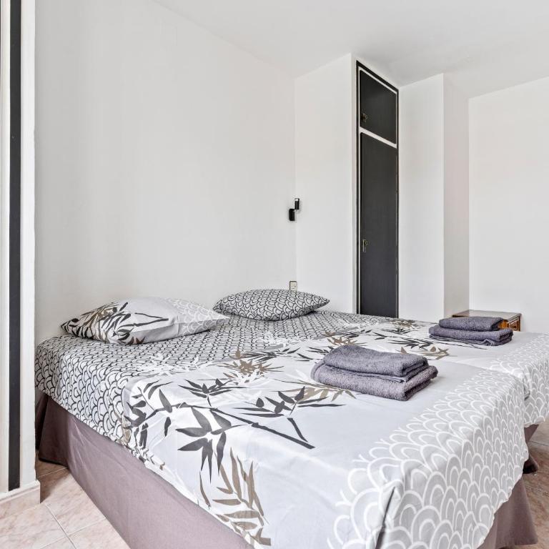 WELCS APARTAMENTO 444 EMP cerca del mar - Apartamento con balcón - 2