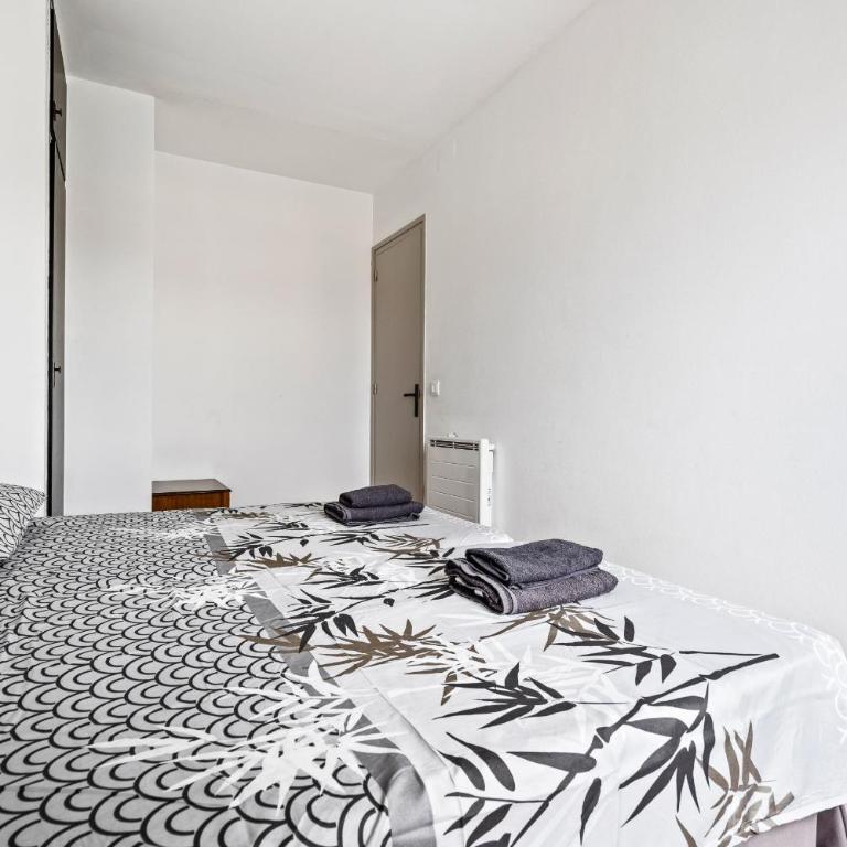 WELCS APARTAMENTO 444 EMP cerca del mar - Apartamento con balcón - 11