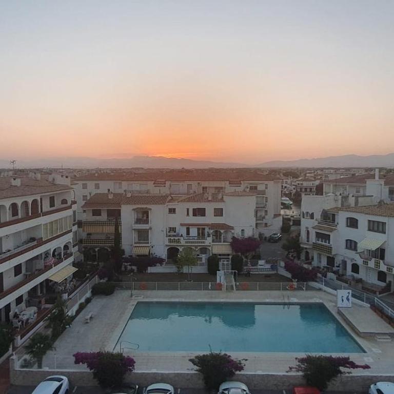 WELCS APARTAMENTO 444 EMP cerca del mar - Apartamento con balcón - 25