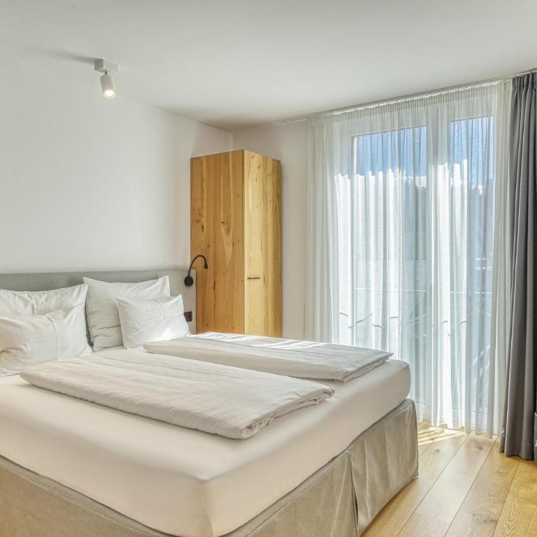 All-Suite Resort Fieberbrunn - Deluxe Apartment (2 Schlafzimmer) mit Balkon - 3