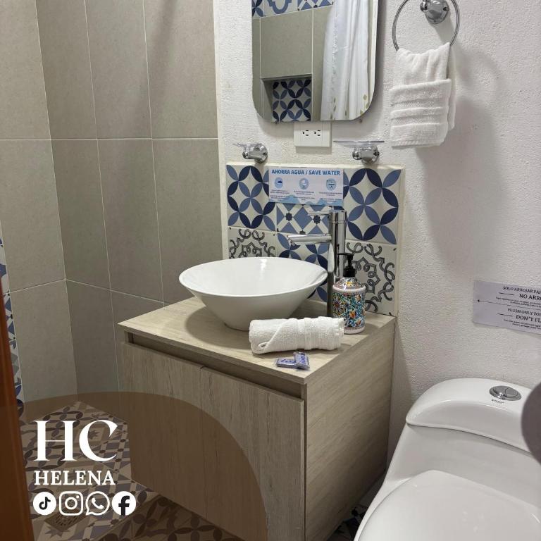 HC Helena - Double Room with Private Bathroom - 1