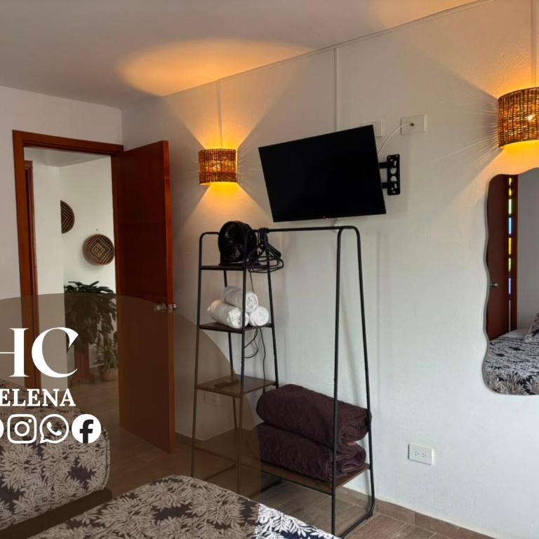 HC Helena - Triple Room with Balcony - 5