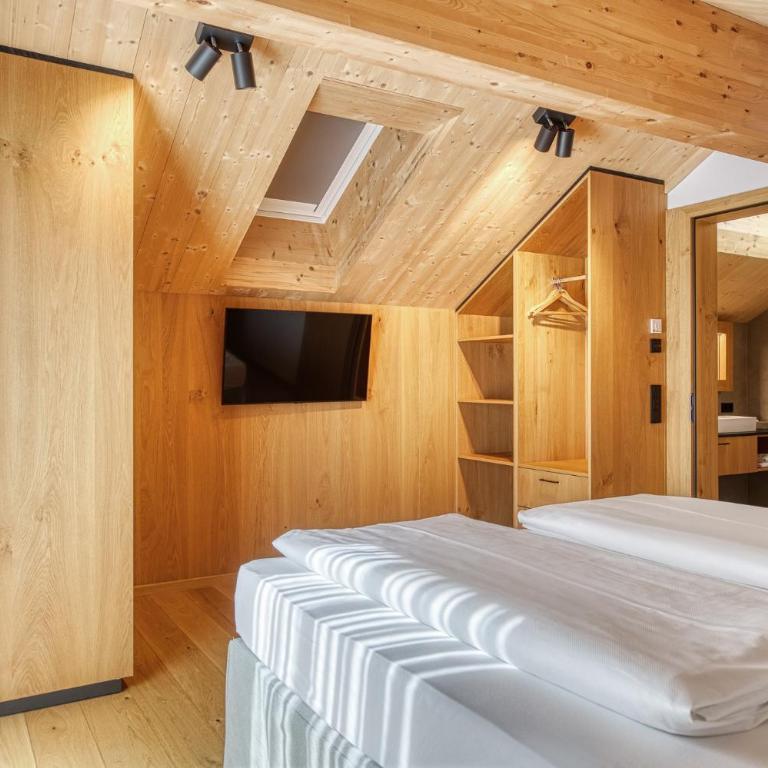All-Suite Resort Fieberbrunn - Maisonette-Apartment - 1