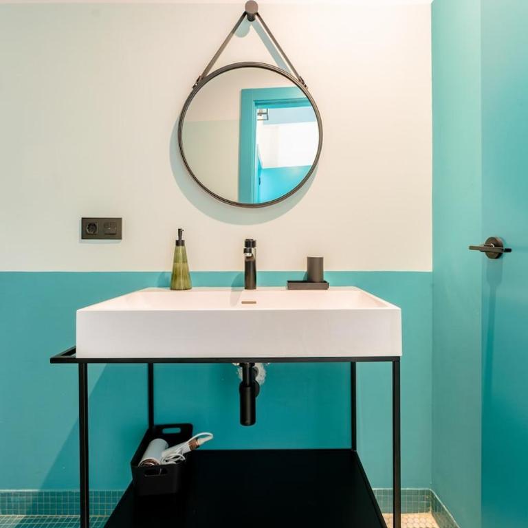 Historic Centre Modern Apartments - Appartamento con 2 Camere da Letto, Balcone e Terrazza - 2