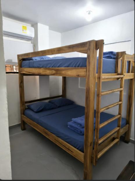 Florez del Mar - Habitación Doble Estándar con 2 camas dobles - 1