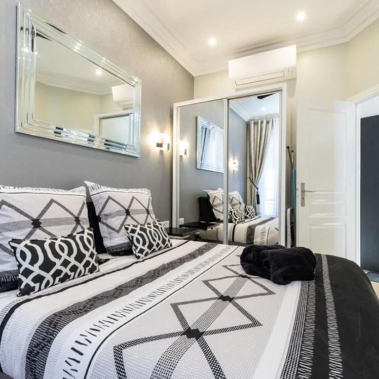 Mobility Lease 2br 2ba 2 kitchens 2 balconies in Old Town - Appartement 2 Chambres avec Balcon - 4