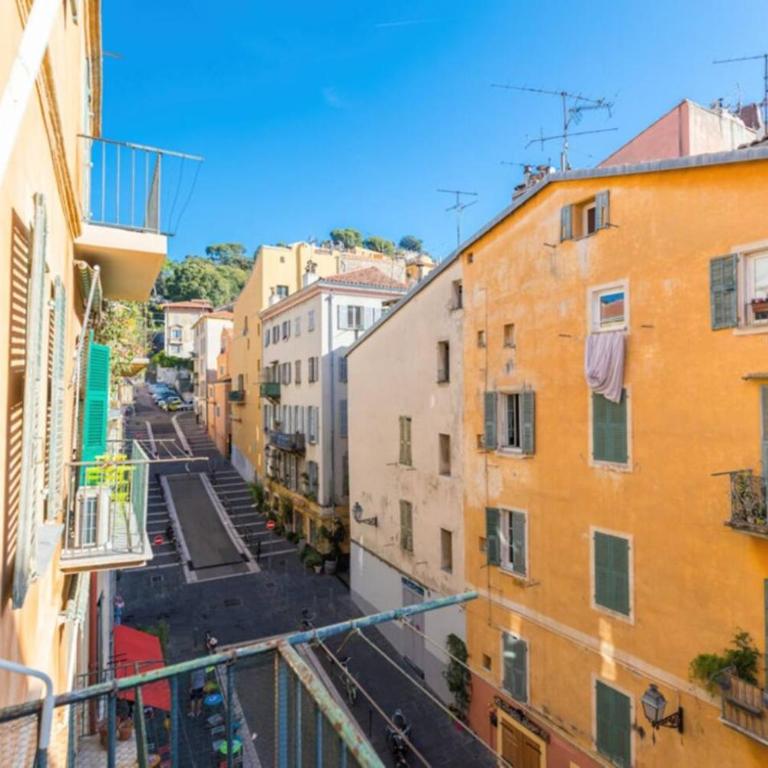 Mobility Lease 2br 2ba 2 kitchens 2 balconies in Old Town - Appartement 2 Chambres avec Balcon - 19
