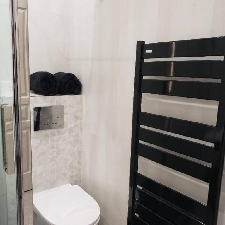 Mobility Lease 2br 2ba 2 kitchens 2 balconies in Old Town - Appartement 2 Chambres avec Balcon - 26
