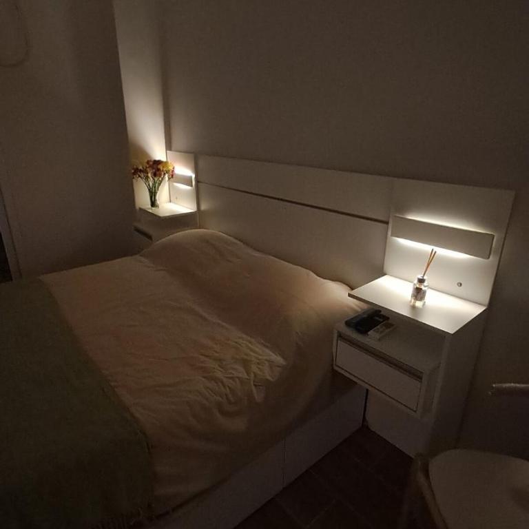 Cómodo monoambiente sobre Av Corrientes - Apartamento de 1 dormitorio - 11