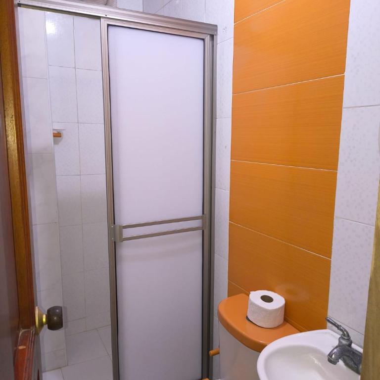 Florez del Mar - Habitación Cuádruple con baño privado - 2