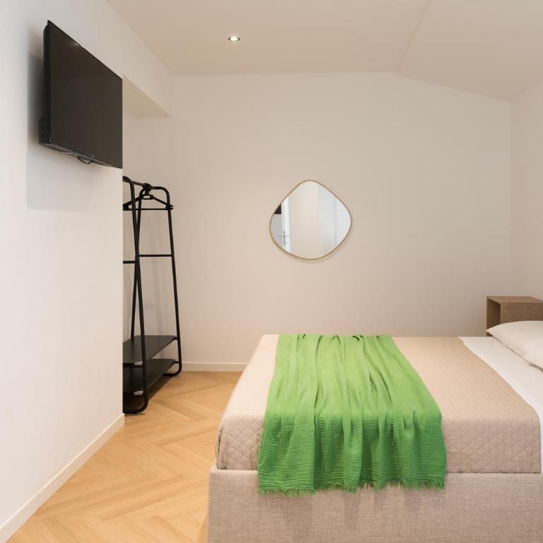 Exclusive Violet Apartment - Como Center - Station - Apartamento de 1 dormitorio - 8