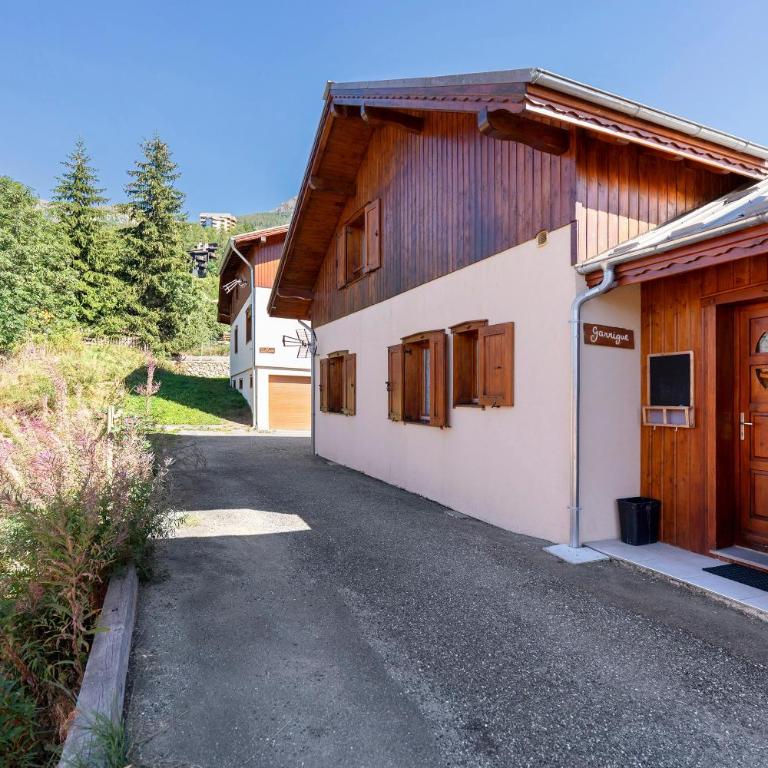 Chalet Garrigue aux Orres - Chalet - 30