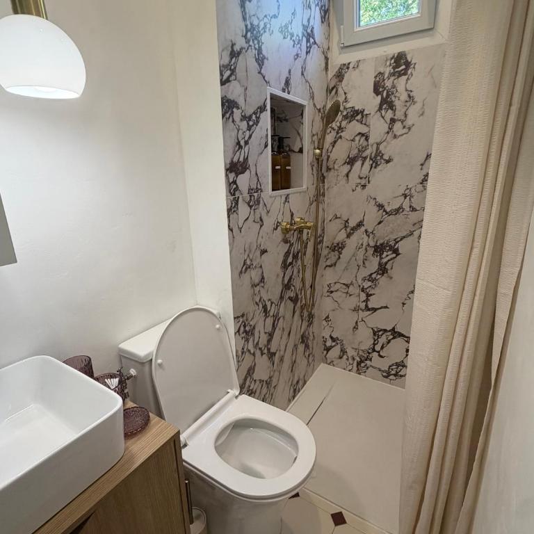 Charmant T2 - Proche du port - Appartement 1 Chambre - 13