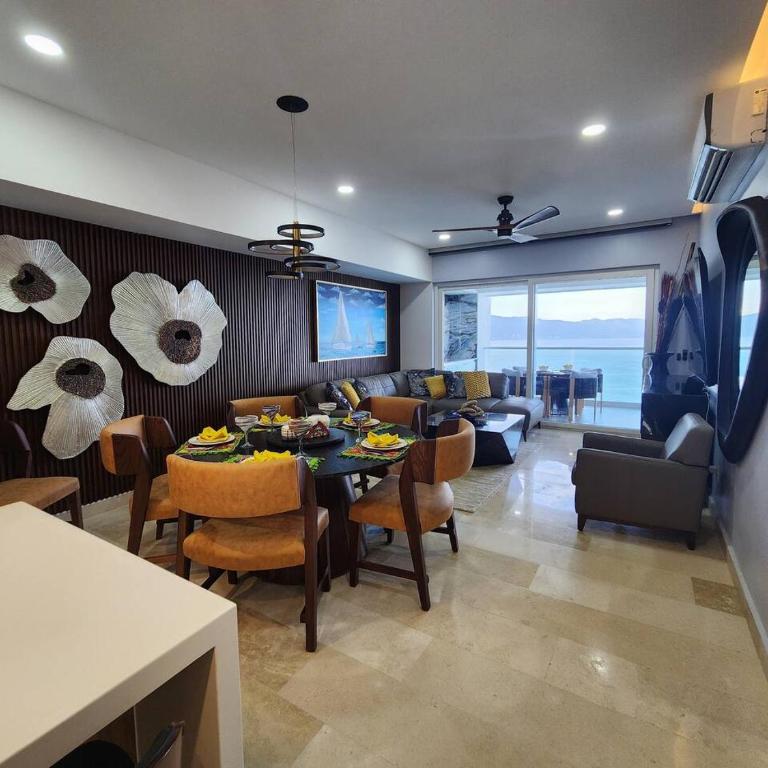 Amazing Sunsets Are Just The Beginning 3 bed 4 bath Luxury 24th Floor Oceanfront Condo - Apartamento - 21