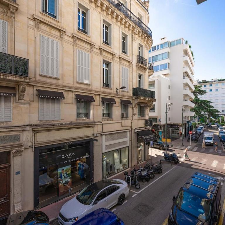 Cannes - Beautiful Apartment - 3 bedrooms - 3 bathrooms - 5CV - Appartement 3 Chambres - 16