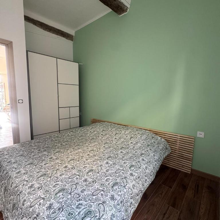 Fully renovated 2 bedrooms in Antibes Old City - Appartement 2 Chambres - 5