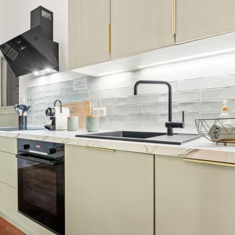Le Victor Clim entre Arènes & Maison Carrée - Appartement 1 Chambre - 7