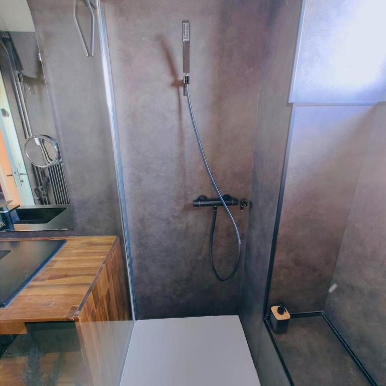 Stylish 2-bedroom apartment close to Lille - Apartment mit 2 Schlafzimmern und Balkon - 18