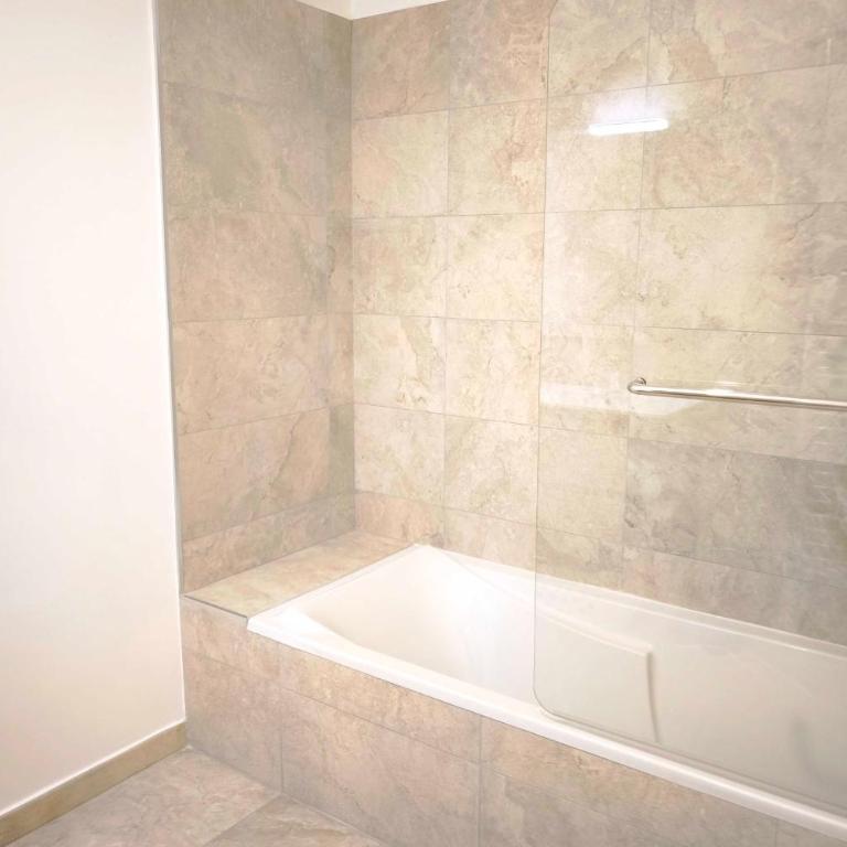 Bright apartment with terrace in Ajaccio - Apartment - 7