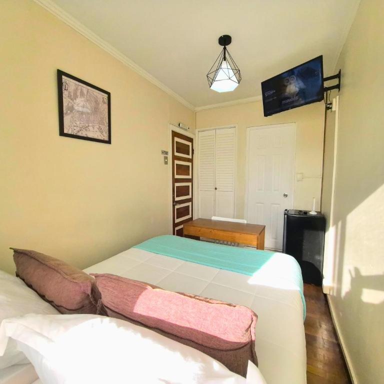 Hostal Terraza Recreo - Habitación Doble con baño privado - 8
