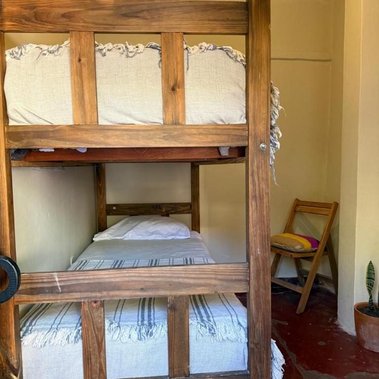 Tilcara Mistica Hostel - Habitación Doble con baño compartido - 1 o 2 camas - 3
