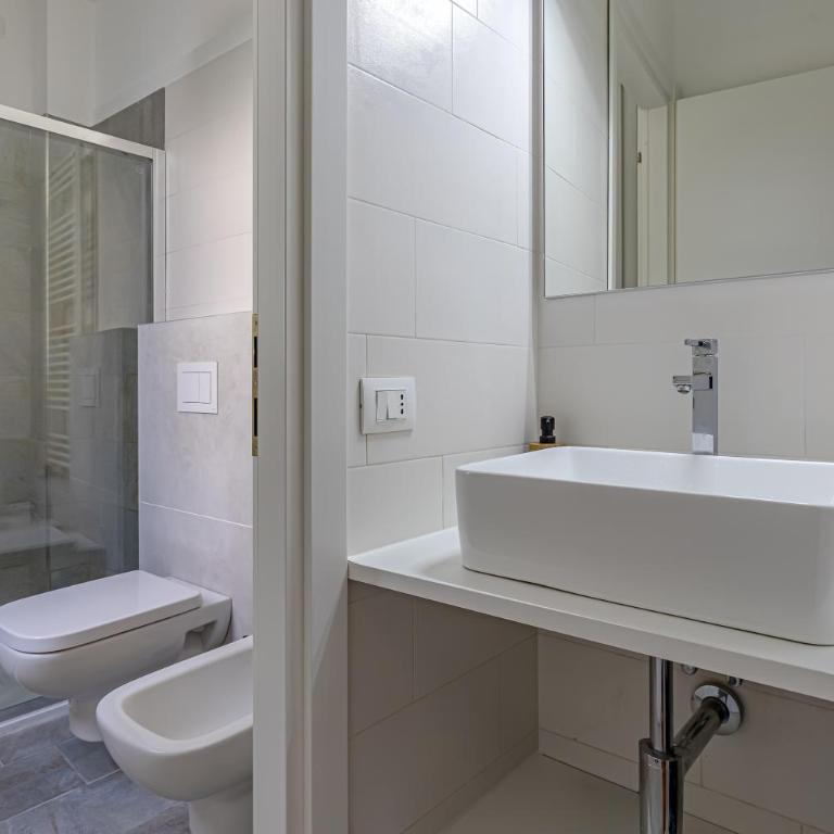 Hermes at Como Duomo - Two-Bedroom Apartment - 25