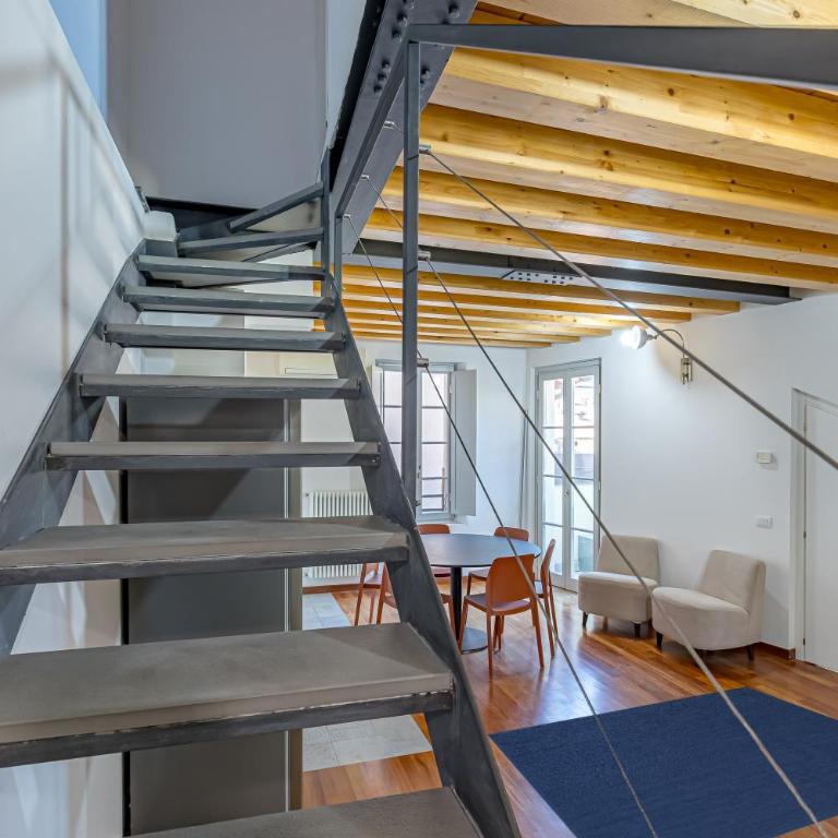 Hermes at Como Duomo - Two-Bedroom Apartment - 21