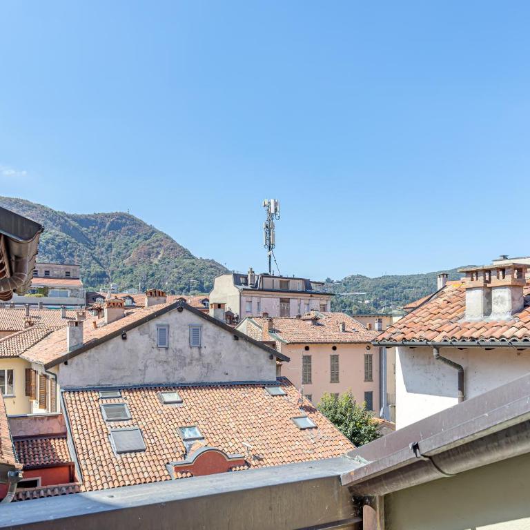 Hermes at Como Duomo - Two-Bedroom Apartment - 52