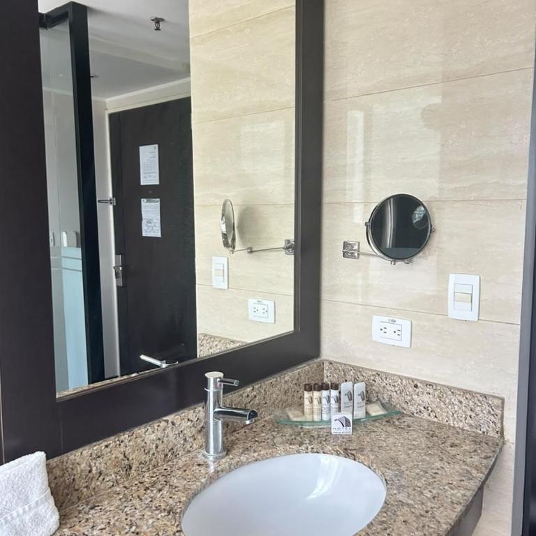 HOTEL CHACAO SUITES - Suite Junior Deluxe - 4