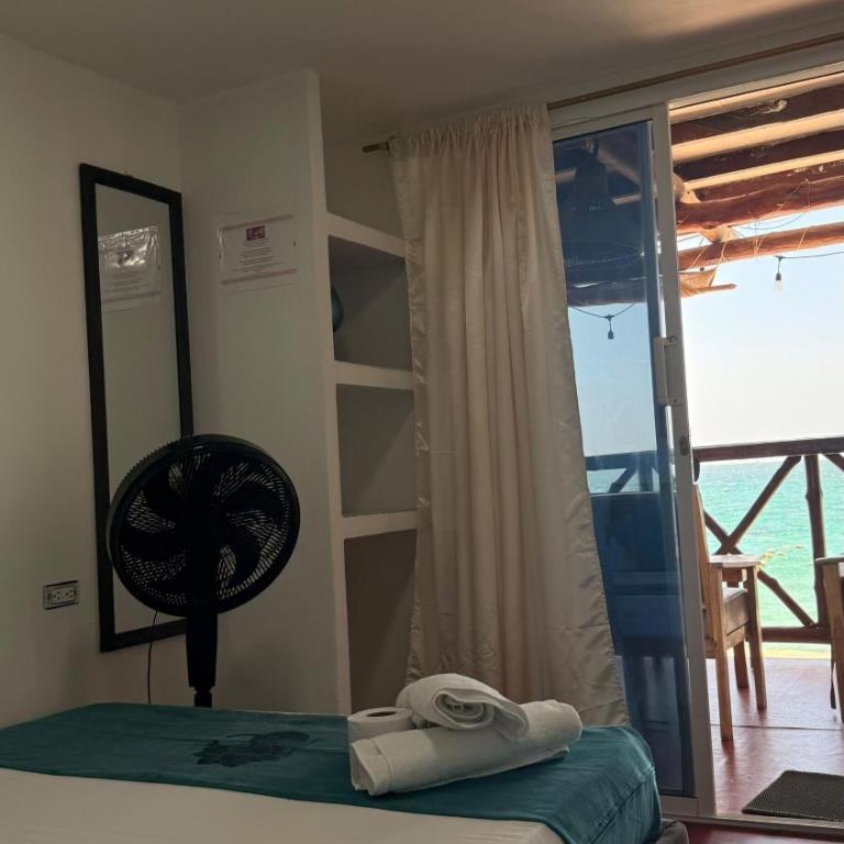 MNDlA OCEAN SUITES - Deluxe Double Room with Sea View - 2