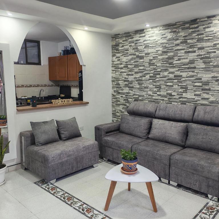 La bendición house - Three-Bedroom Apartment - 1