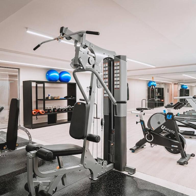 Stunning 3BR with pool, gym, coworking in Condesa - Apartment - 5