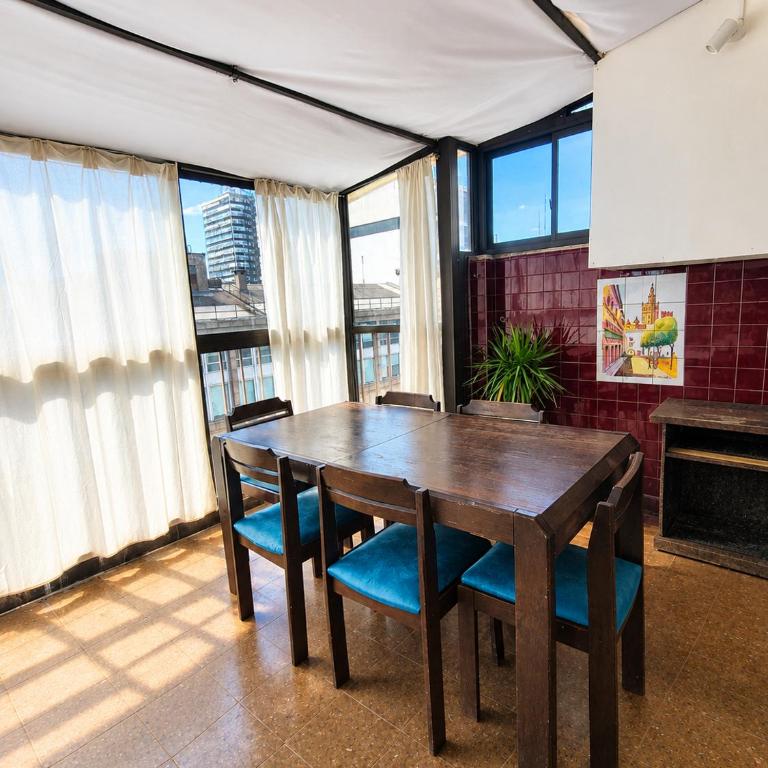 Vista Increible al Obelisco View for 5 pax - Three-Bedroom Apartment with View - 11
