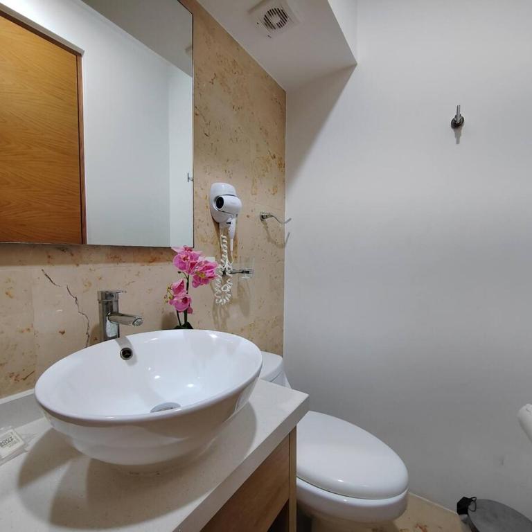 Playa Retreat with Pool, near 5th Avenue & beach - Studio - 17