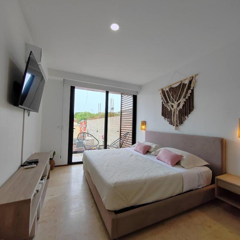 Playa Retreat with Pool, near 5th Avenue & beach - Studio - 21