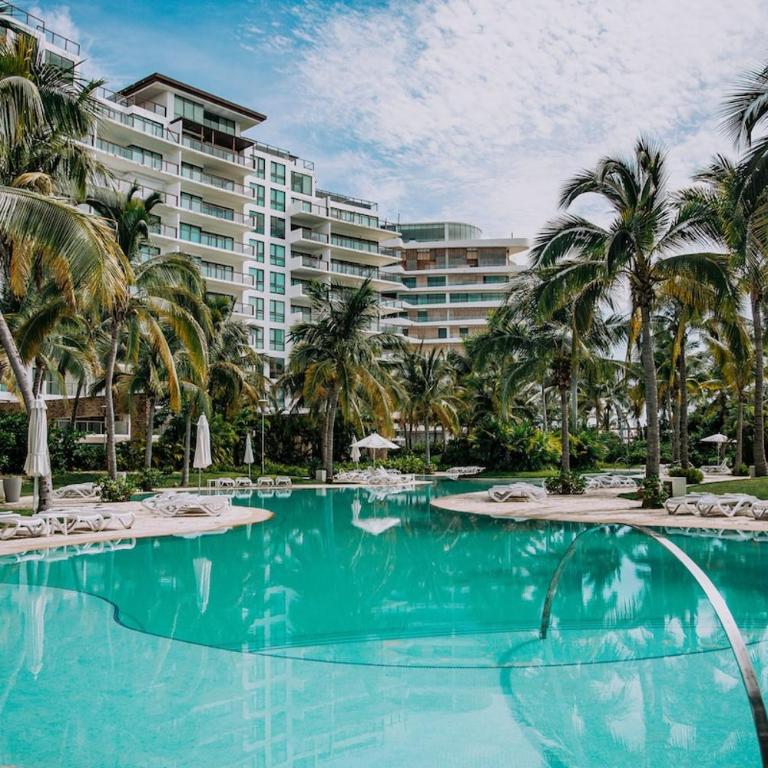 3 Bedrooms with huge Terrace in La Isla Acapulco - Apartment - 1