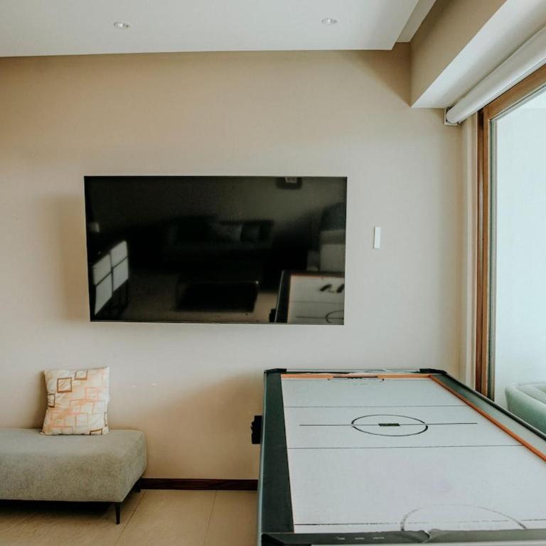 3 Bedrooms with huge Terrace in La Isla Acapulco - Apartment - 14