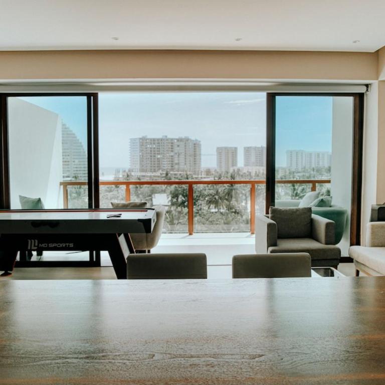 3 Bedrooms with huge Terrace in La Isla Acapulco - Apartment - 38
