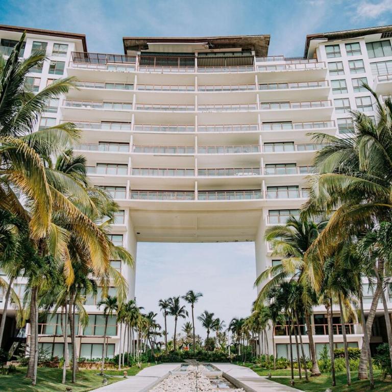 3 Bedrooms with huge Terrace in La Isla Acapulco - Apartment - 63