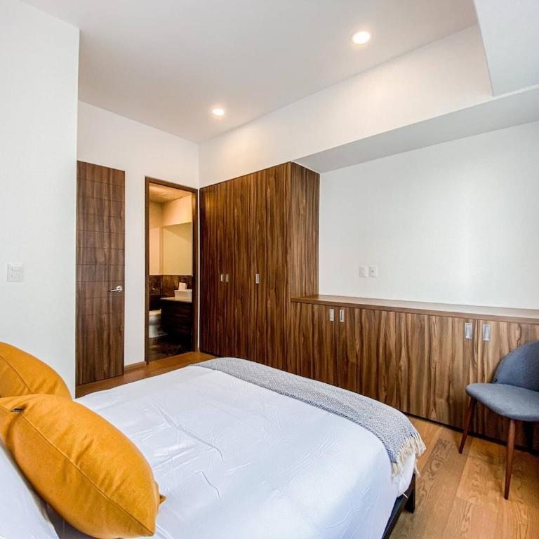 Luxurious and centric 3BD with pool and gym - Apartment - 16