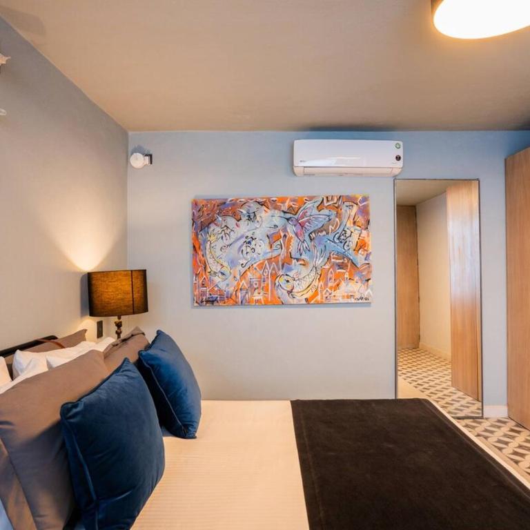 Stunning Penthouse with private terrace center SMA - Appartement - 12