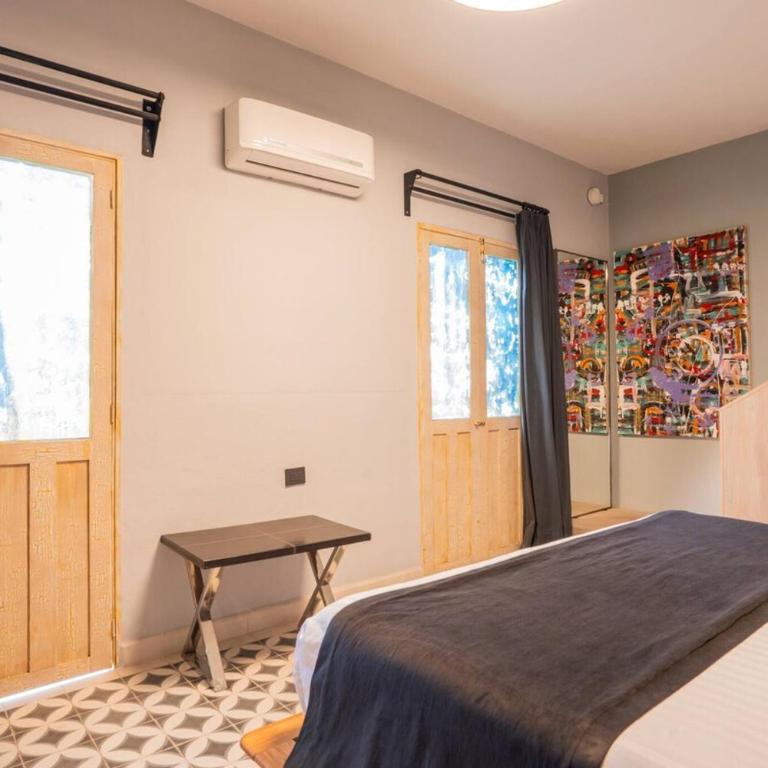 Stunning Penthouse with private terrace center SMA - Appartement - 28