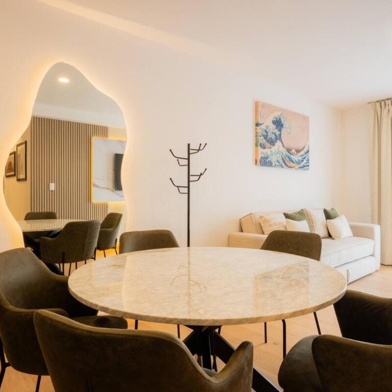 Luxury 2BR with Pool, Gym & Coworking - Appartement - 29