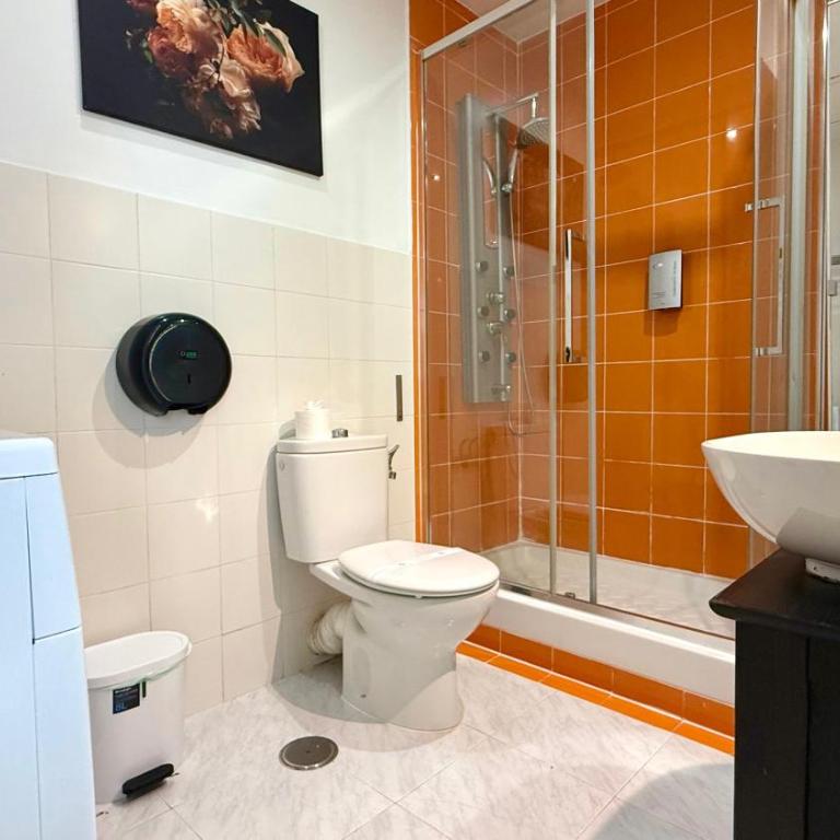 Gran Via MidStay - Appartement - 2