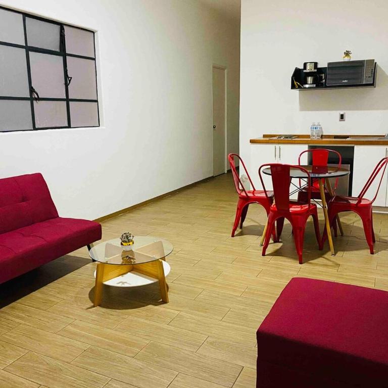 Departamento Golden con Cocineta en Centro Historico Oaxaca - Two-Bedroom Apartment - 1