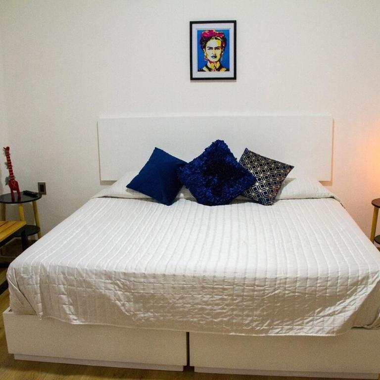 Departamento Golden con Cocineta en Centro Historico Oaxaca - Two-Bedroom Apartment - 9